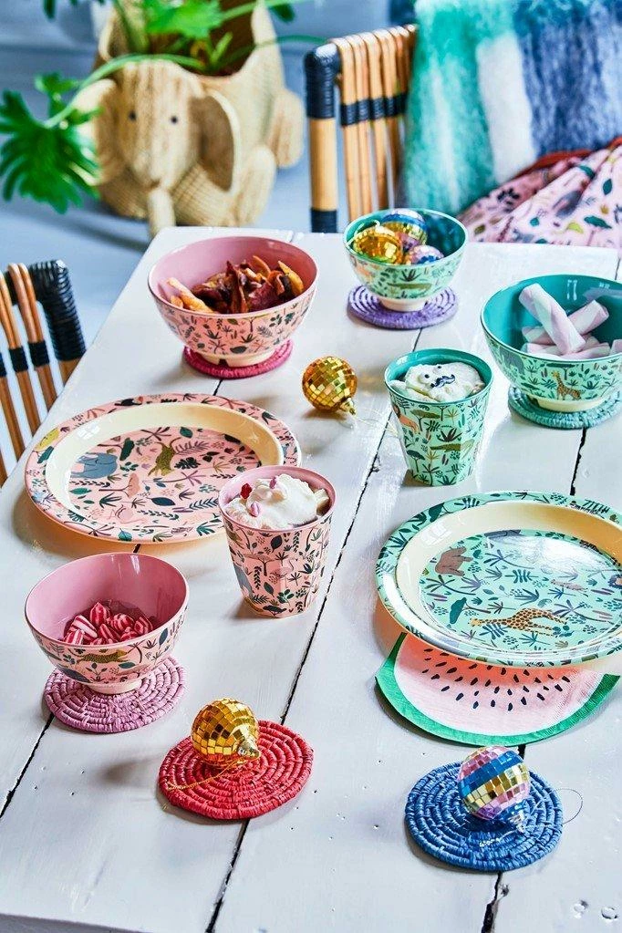 Rice by Rice Piatto Piano Melamina Animali Della Giungla Rosa 3 Rice by Rice Piatto Piano Melamina Animali Della Giungla Rosa