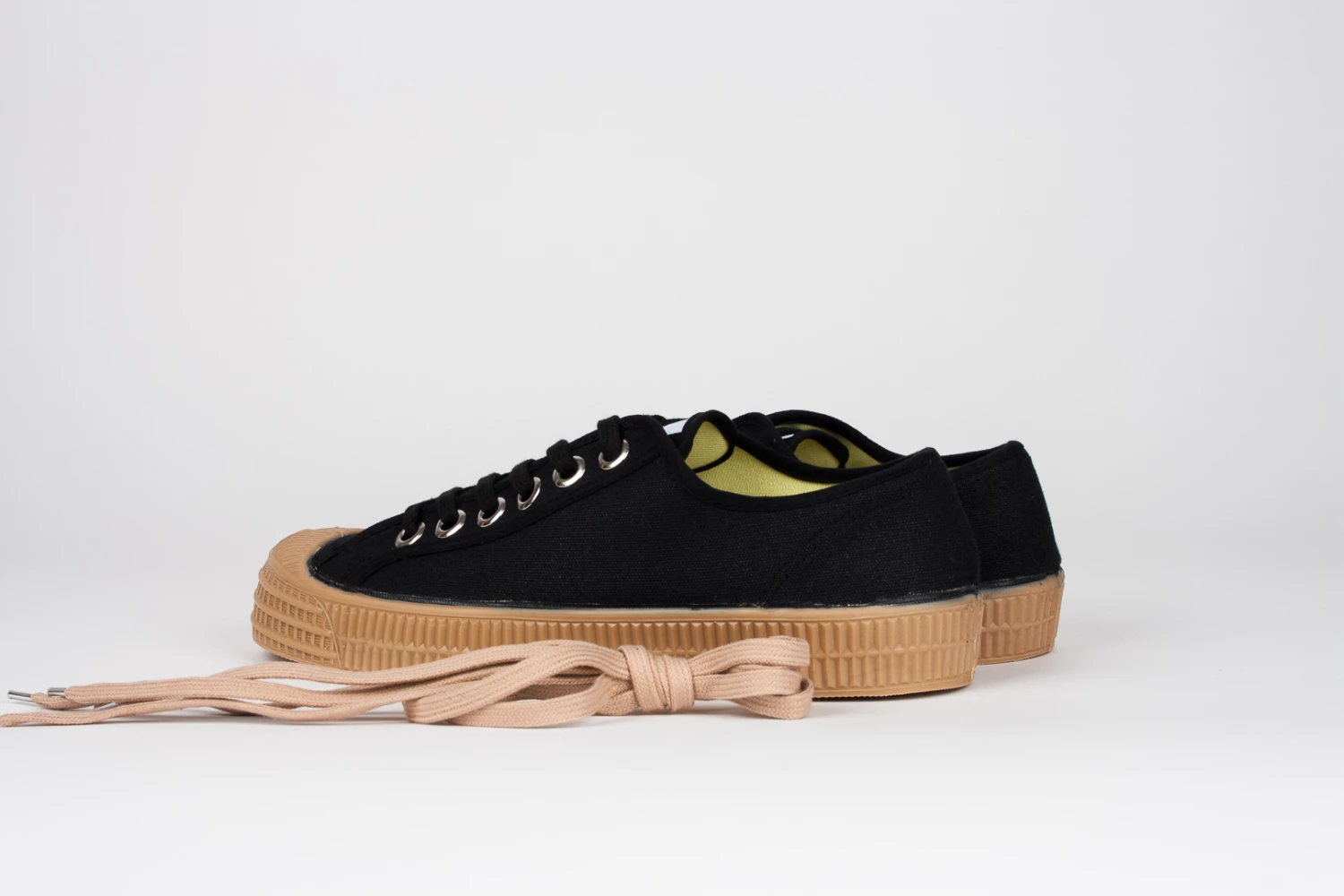 Novesta Star Master 60 Black Transparent Sneaker 5 Novesta Star Master 60 Black Transparent Sneaker