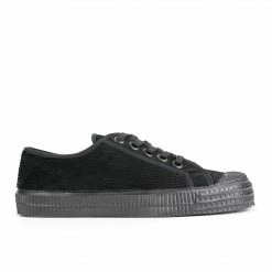 Novesta Star Master Corduroy Mono Black Sneaker