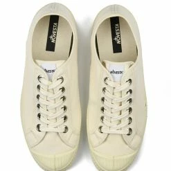 Novesta Beige Star Master Mono Trainers Shoes