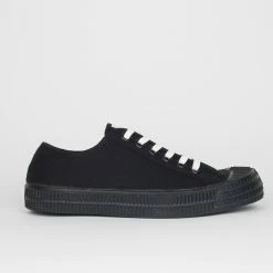 Novesta Star Master All Black Sneaker