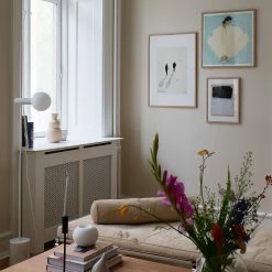 The Poster Club Solid Oak Frames - 50x70cm