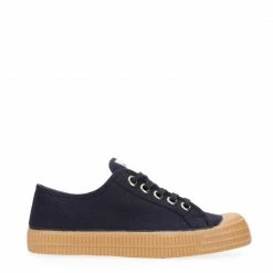 Novesta Star Master Trainer Navy / Transparent